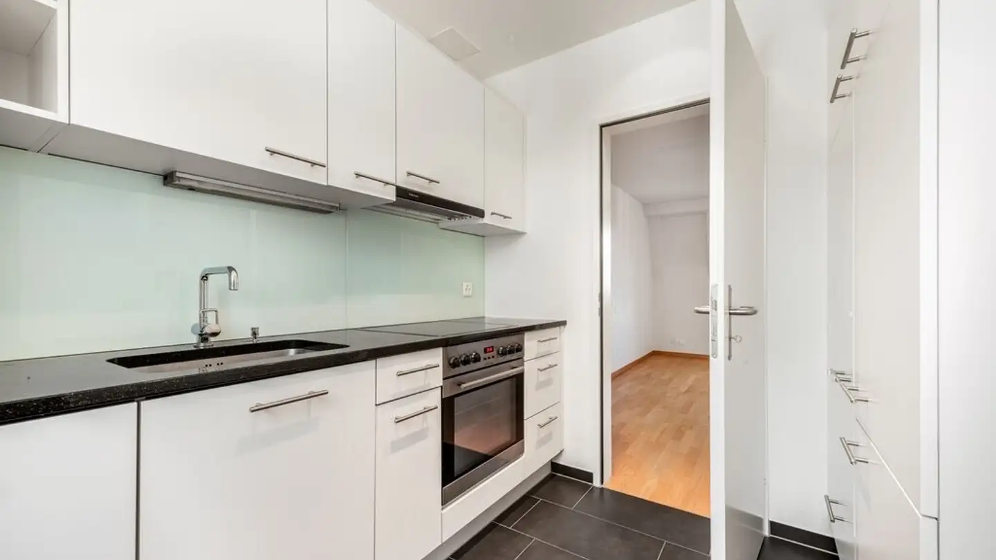 Apartment for rent - Querstrasse, 8050 Zürich - Photo 2