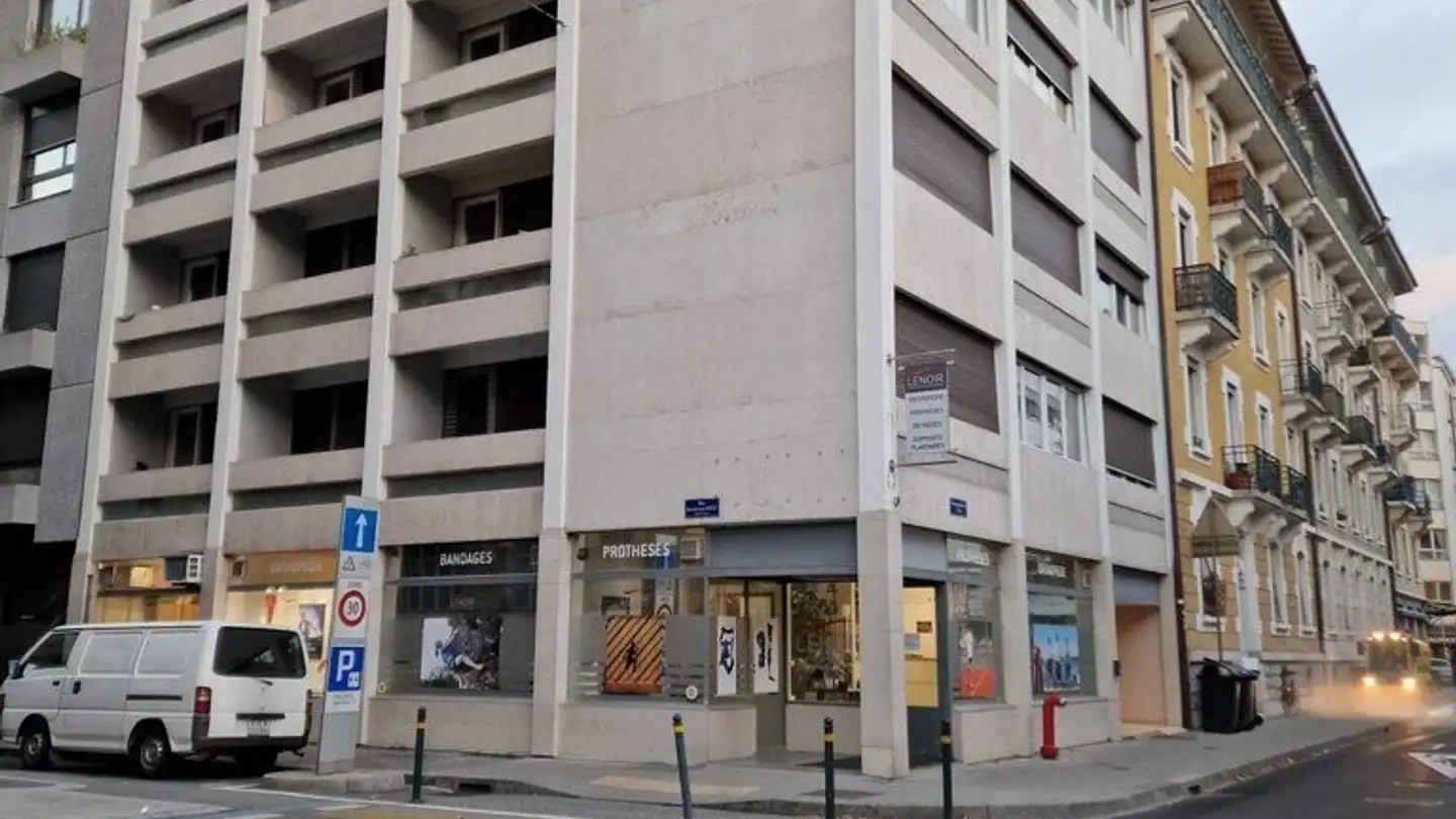 Commerciale in affitto - Boulevard De La Cluse 35, 1205 Genève - Foto 4