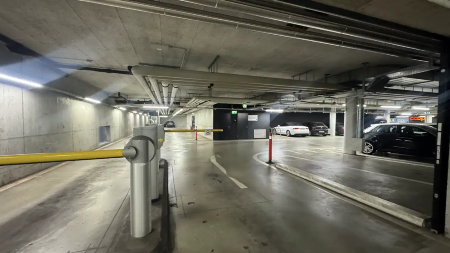 Outdoor parking space for rent - Route De Renens 24, 1008 Prilly