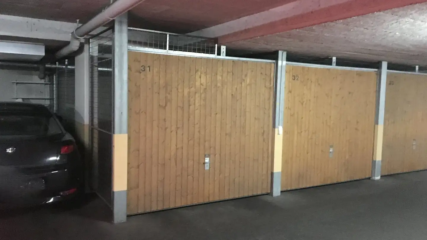 Single garage for rent - Oberburgstrasse 15, 3400 Burgdorf