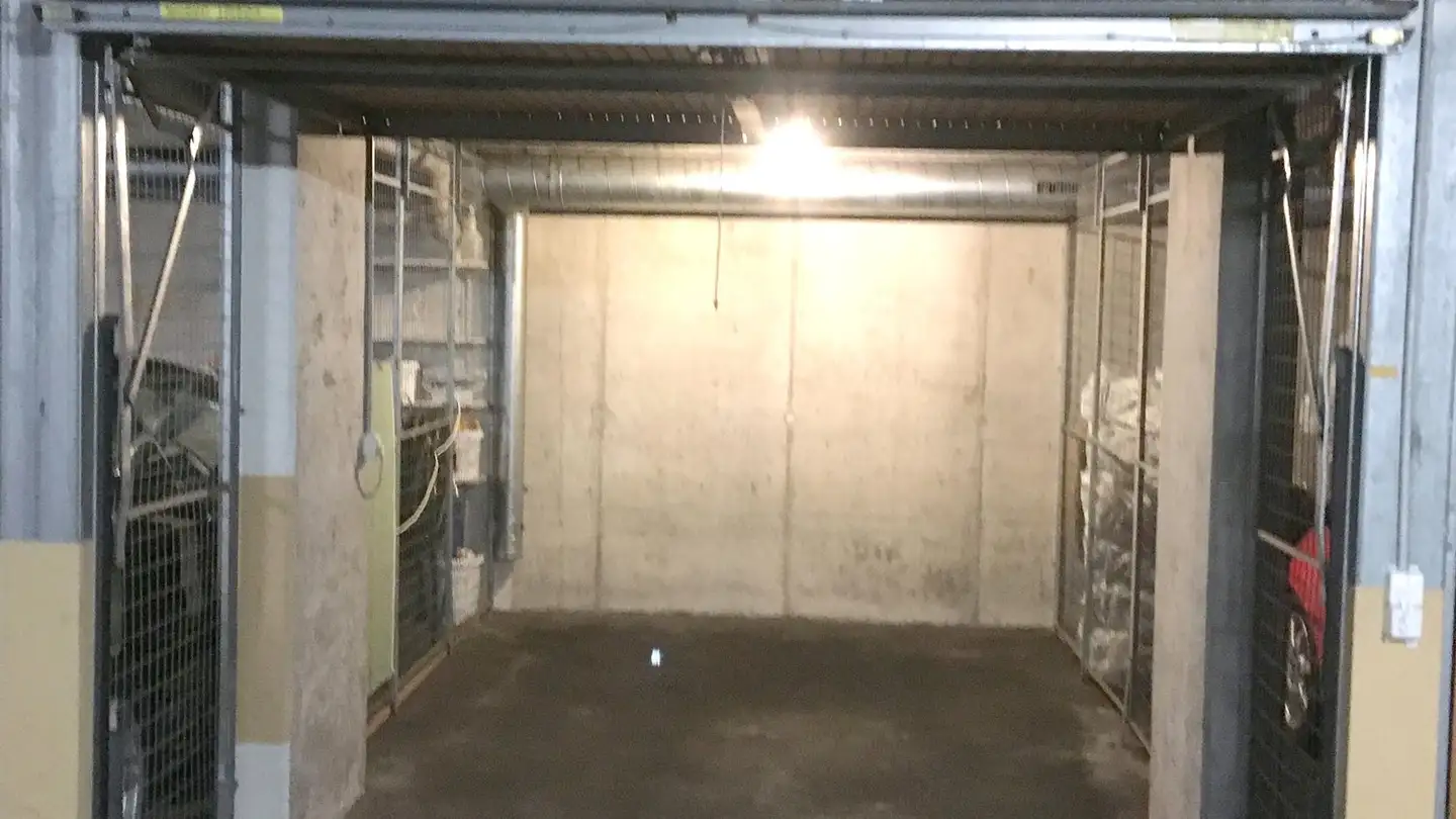 Single garage for rent - Oberburgstrasse 15, 3400 Burgdorf - Photo 2