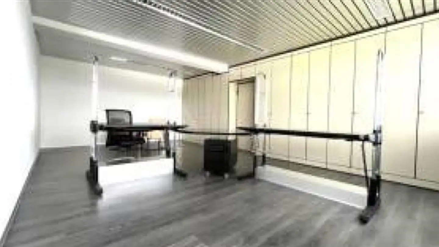 Bürofläche mieten - Gewerbezone Widalmi 10, 3216 Ried b. Kerzers