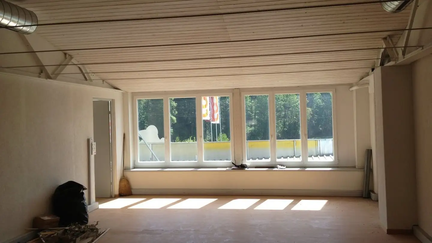 Spazio ufficio in affitto - Schaffhauserstrasse 245, 8222 Beringen