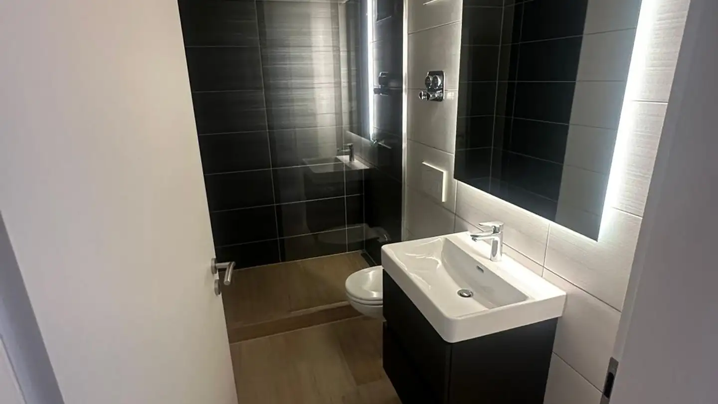 Appartamento in affitto - Dorfstrasse 86, 8954 Geroldswil