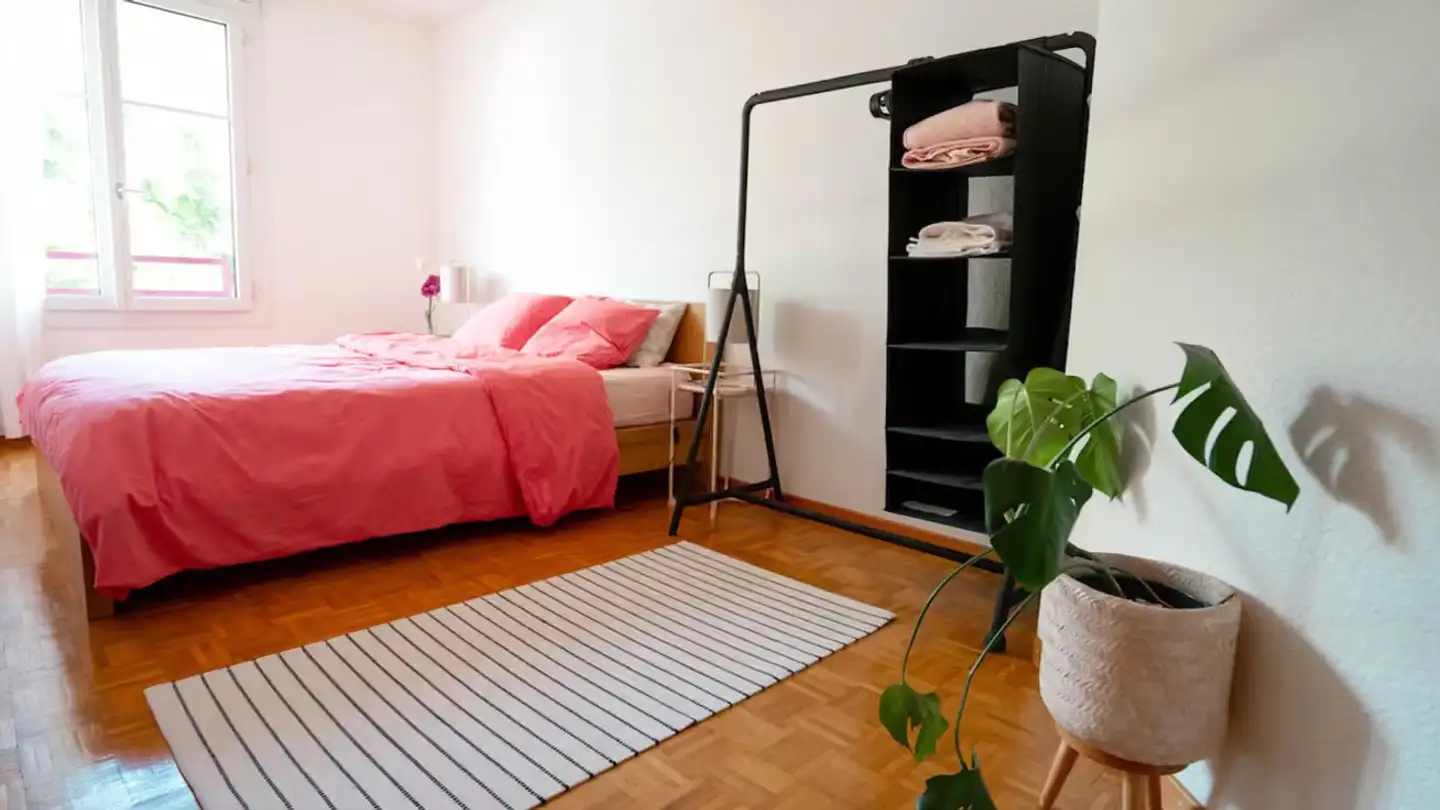 Single room for rent - 1196 Gland