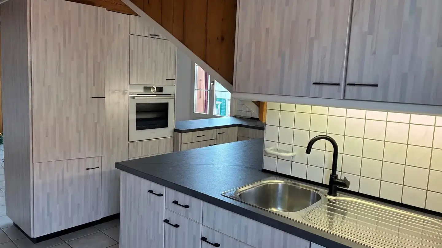 Dachgeschosswohnung mieten - Bernstrasse 20, 3303 Jegenstorf - Foto 2