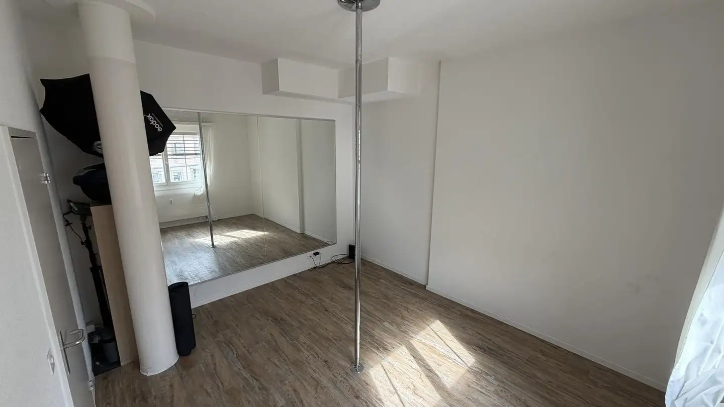 Commercial for rent - Zugerstrasse 2, 8820 Wädenswil - Photo 4
