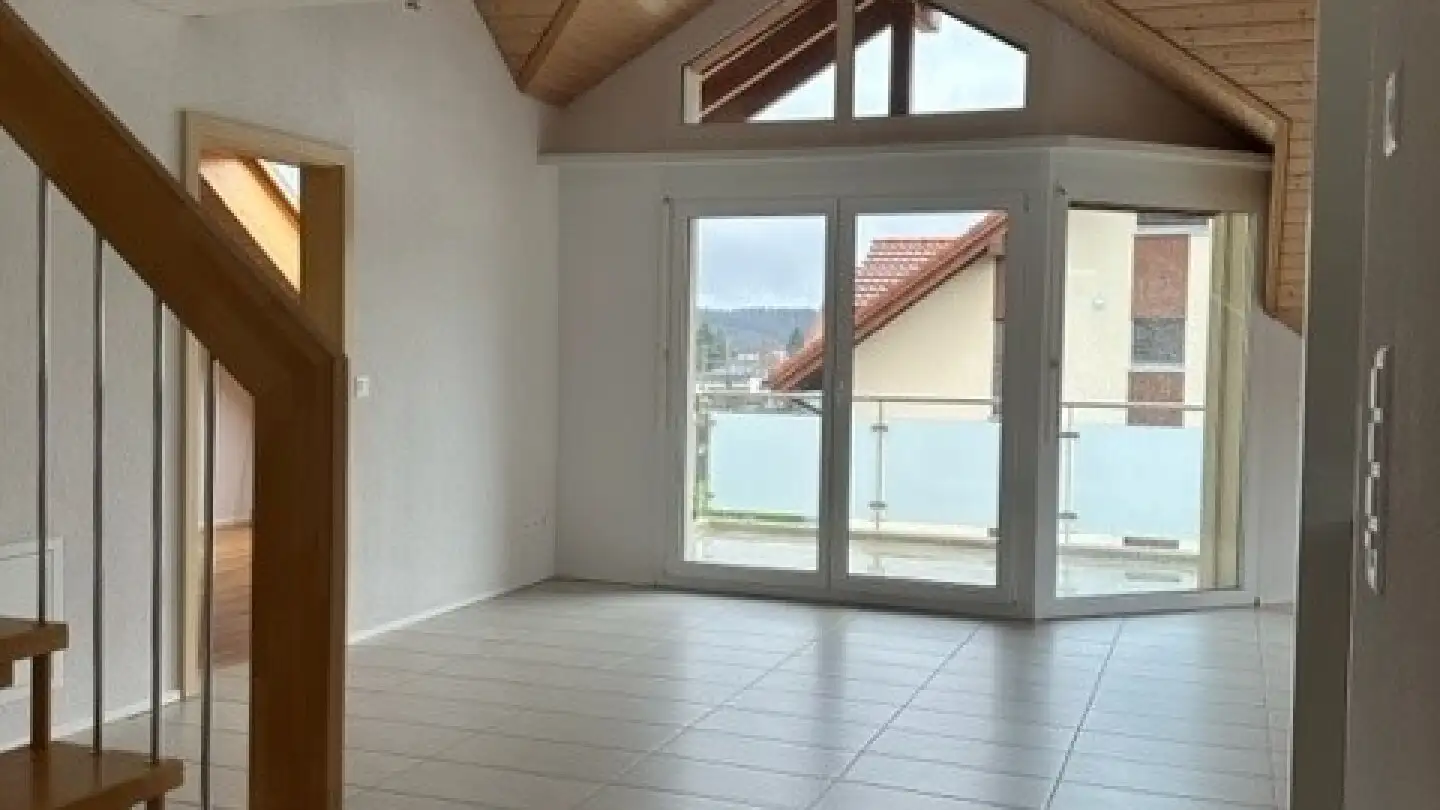 Dachgeschosswohnung mieten - Lerchenweg, 2543 Lengnau BE - Foto 4