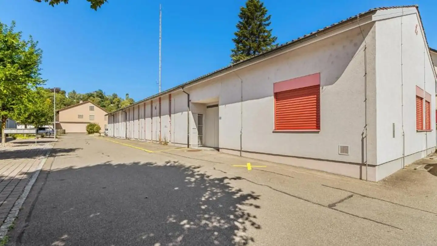 Office space for rent - Hinterfeldstrasse 34, 4242 Laufen
