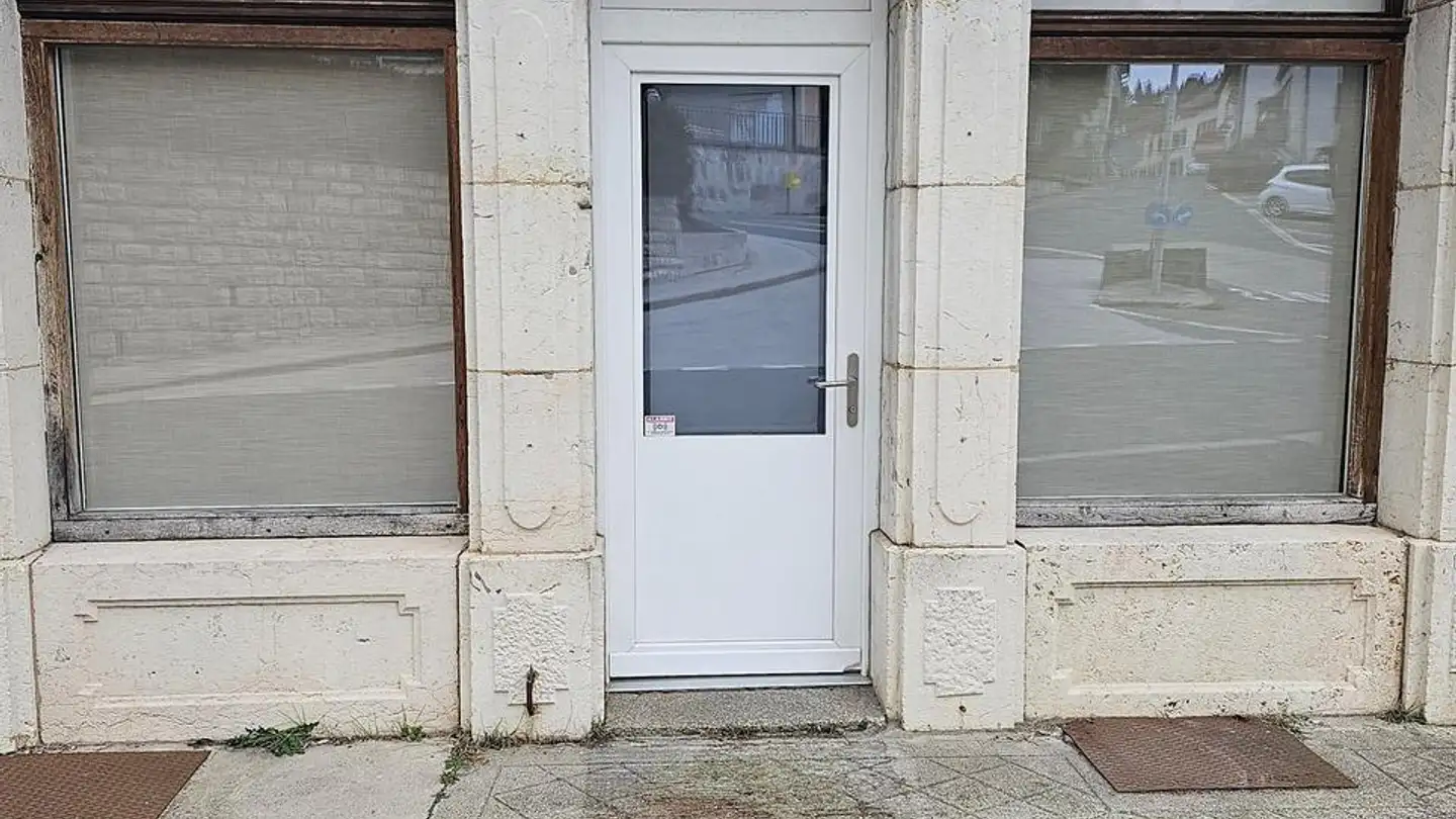 Commerciale in affitto - Rue Du Jura 2, 1450 Ste-Croix - Foto 3