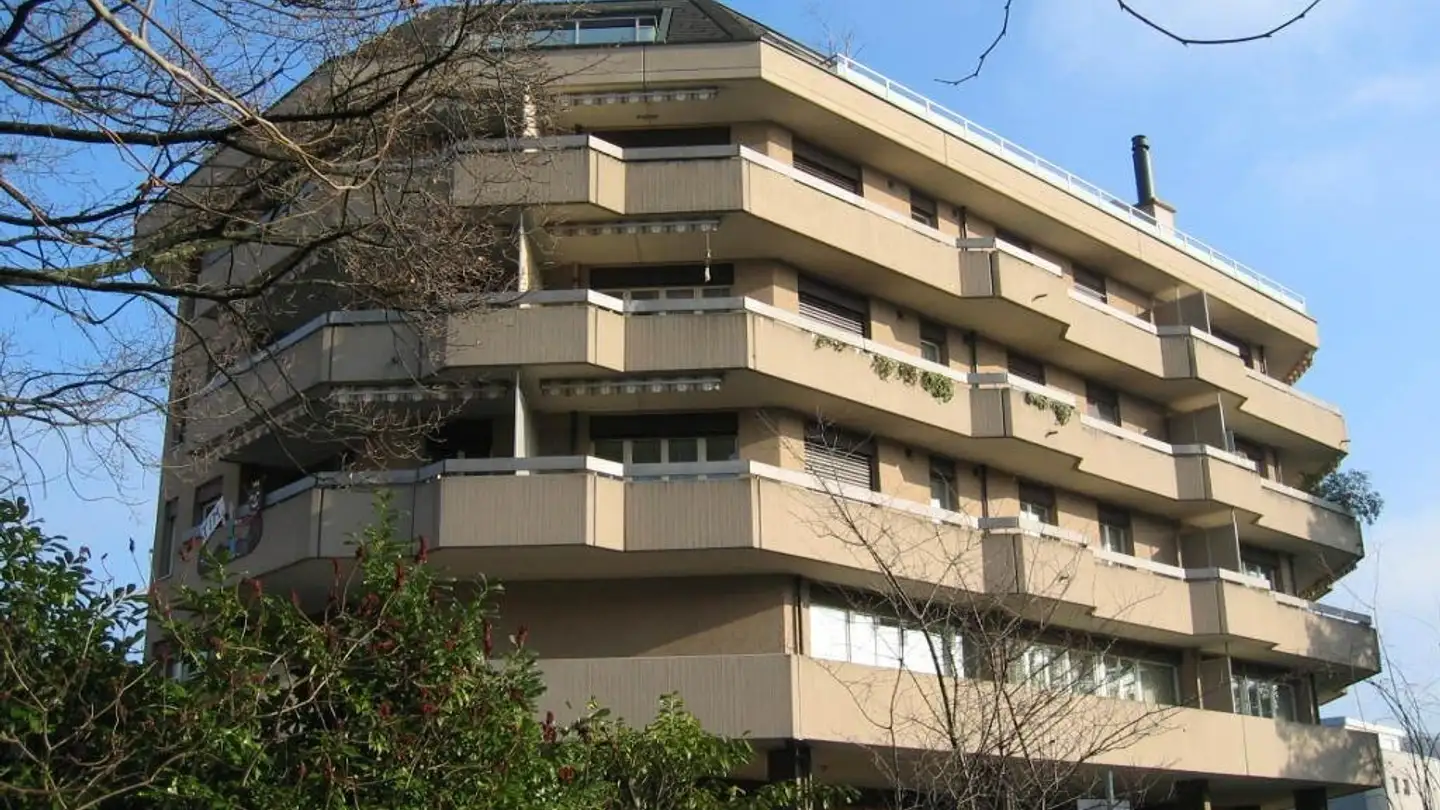 Tiefgaragenstellplatz mieten - Kantonsstrasse 40, 6048 Horw - Foto 2