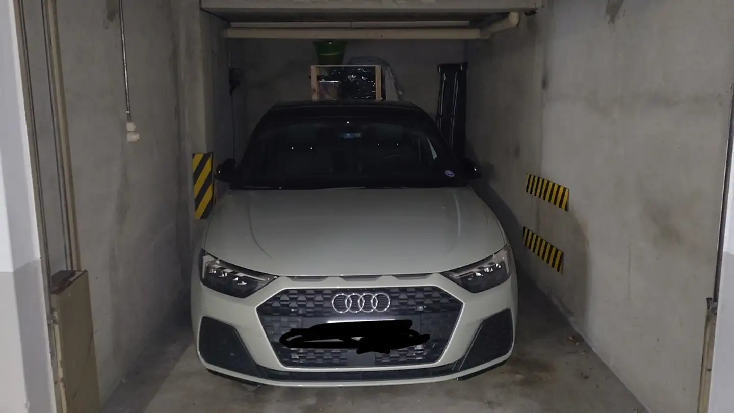 Einzelgarage mieten - Rue De Carouge 51, 1205 Genève