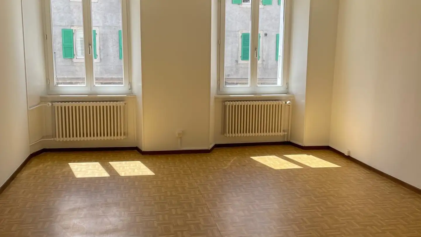 Appartement à louer - 2300 La Chaux-de-Fonds - Photo 2