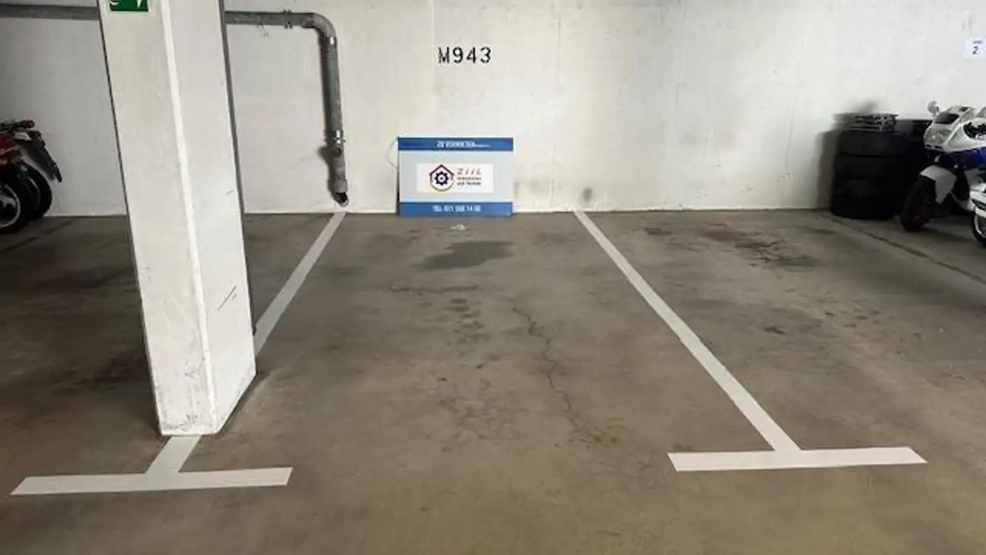 Place de parking souterraine à louer - Löwenschanz 3, 8280 Kreuzlingen