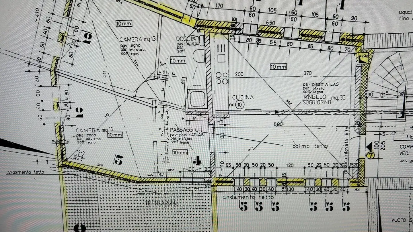 Appartement à louer - Piazza Collegiata 5, 6500 Bellinzona - Photo 4