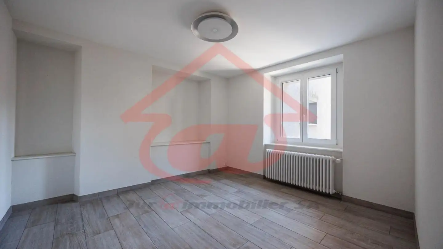 Commercial for rent - Rue Du Jura 33a, 2900 Porrentruy - Photo 3