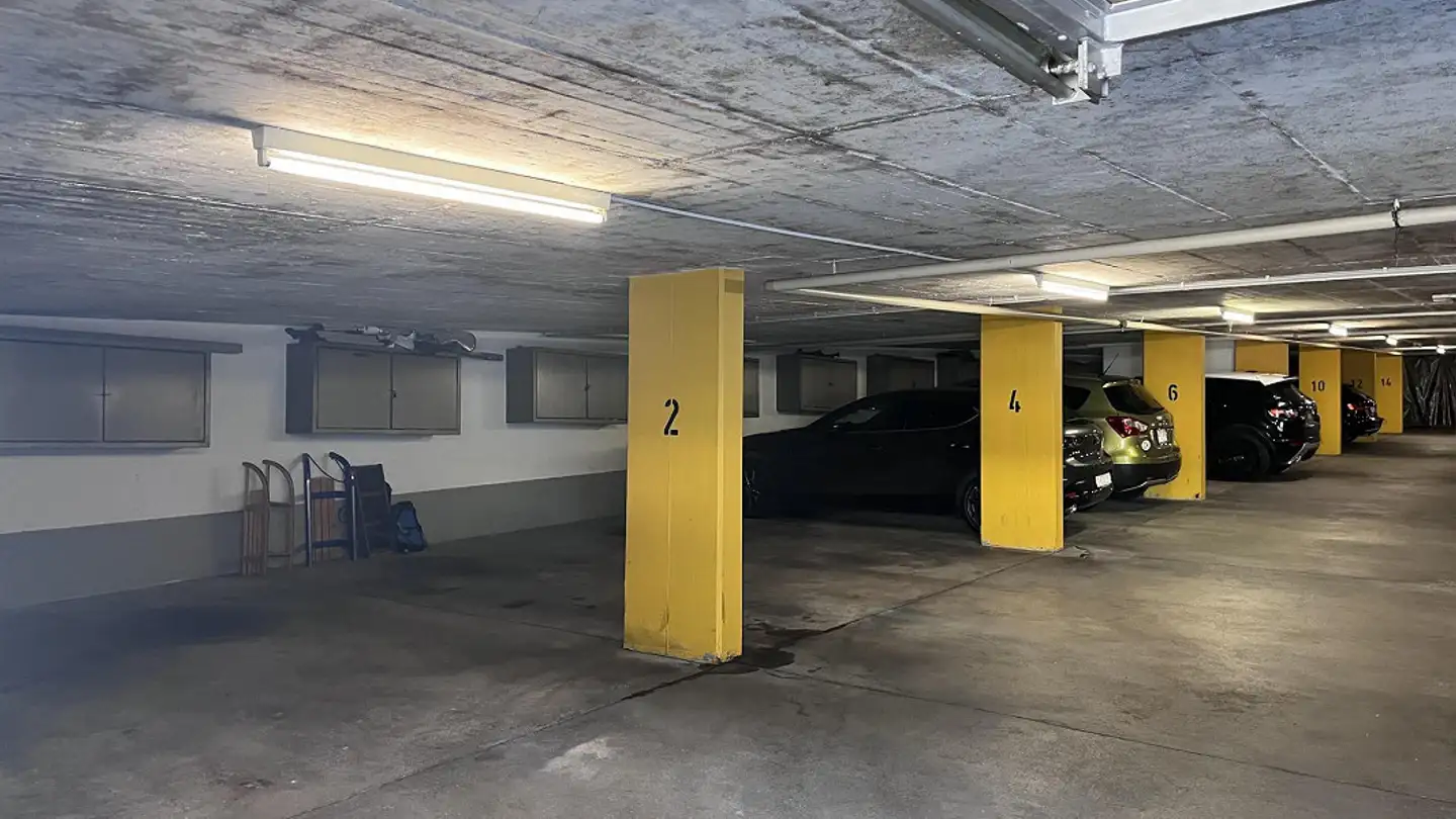 Underground parking space for rent - Zelgstrasse, 8134 Adliswil