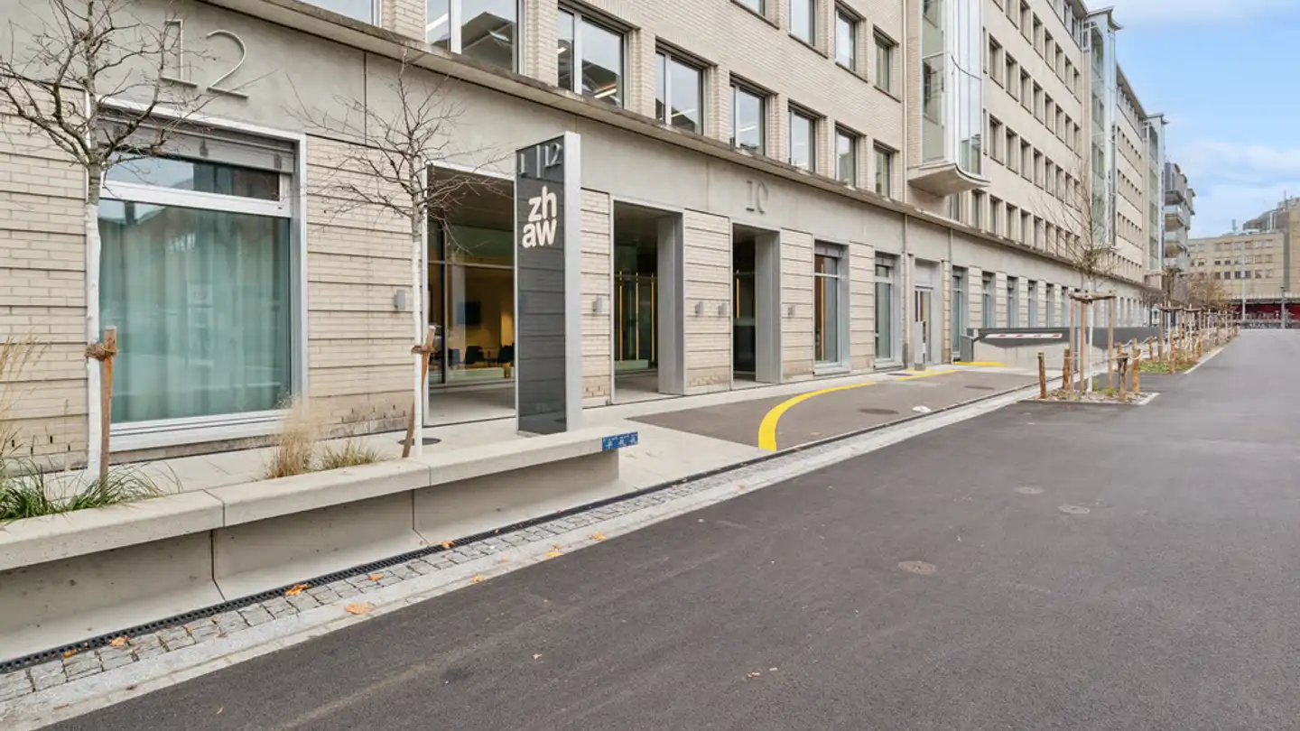 Place de parking intérieure pour moto à louer - Paulstrasse 9, 8400 Winterthur - Photo 2