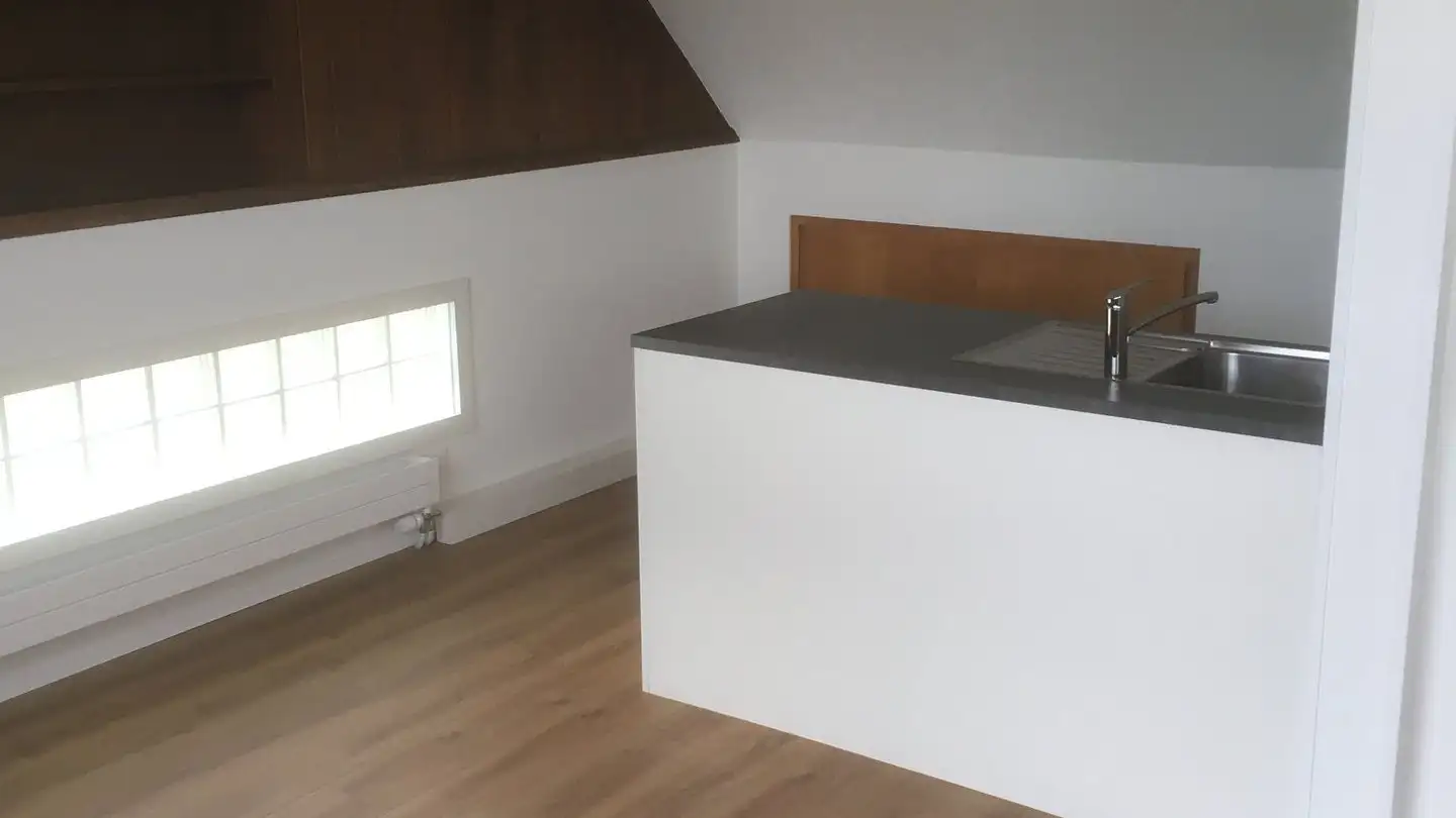 Attic flat for rent - Hardstrasse 21, 4805 Brittnau - Photo 4