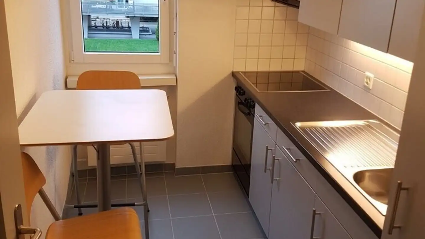 Apartment for rent - Baslerstrasse, 8048 Zürich - Photo 4