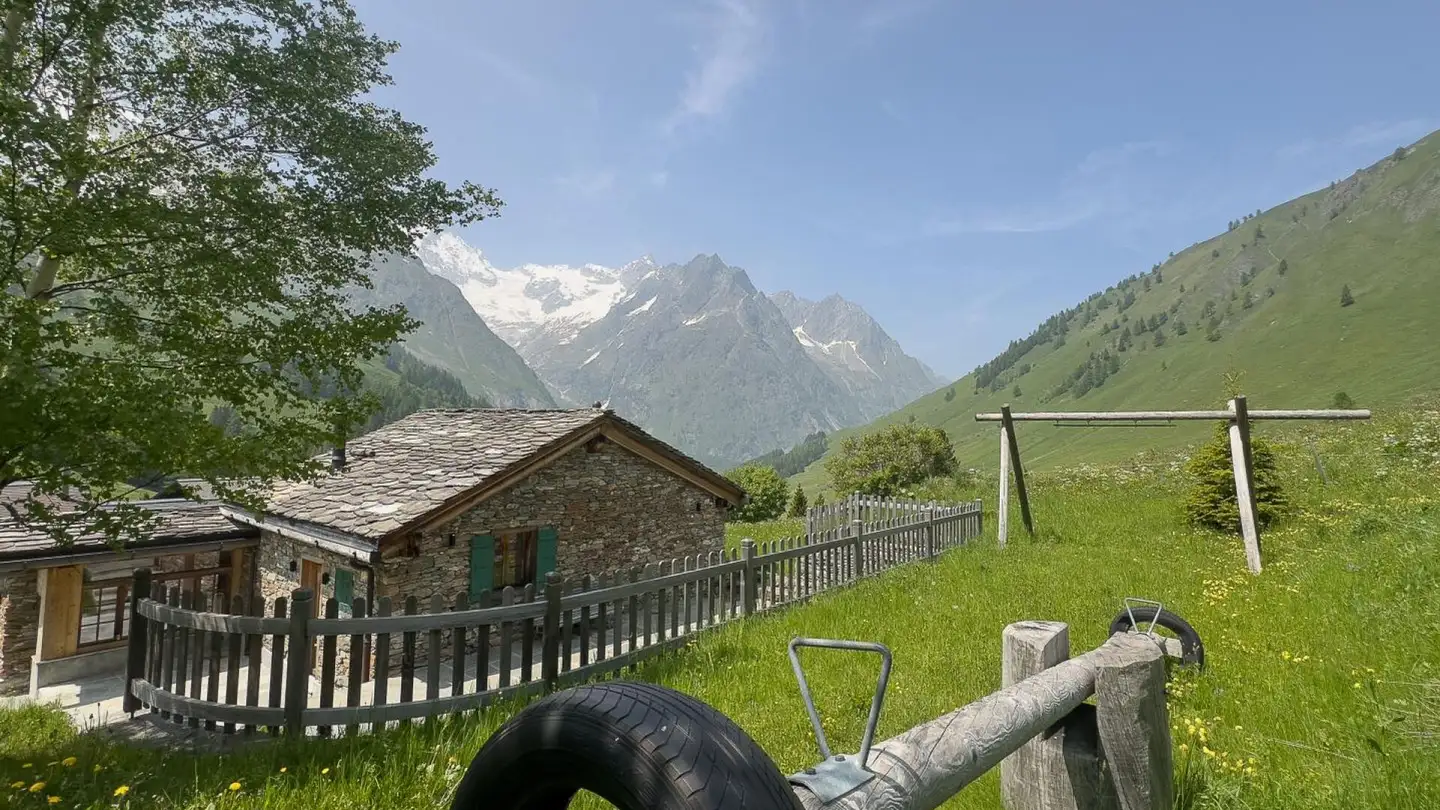 Einfamilienhaus mieten - Ferret, 1944 La Fouly VS