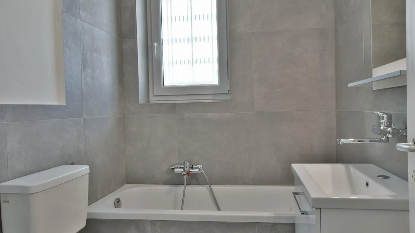 Wohnung mieten - Via Bartolomeo Varenna 5, 6600 Locarno - Foto 4