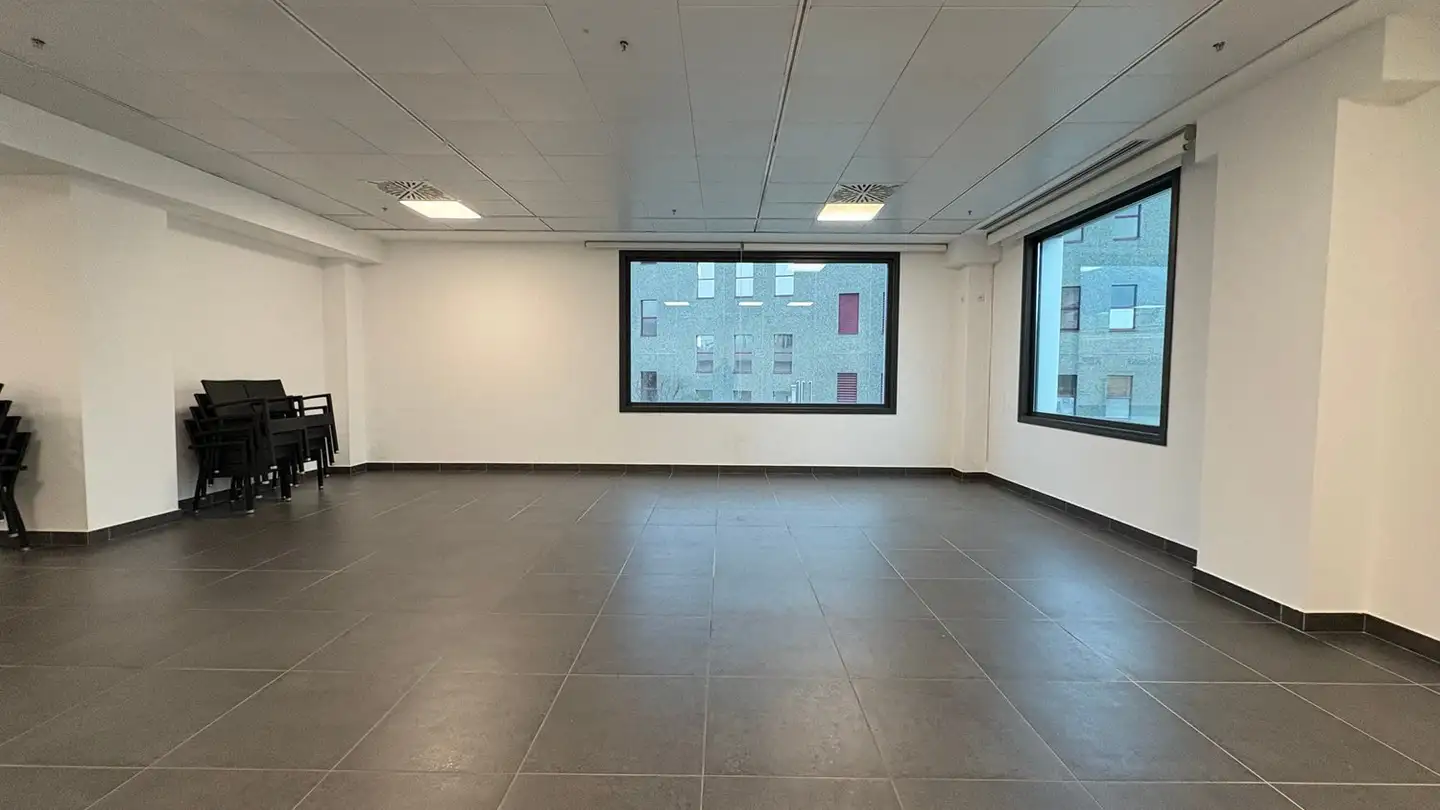 Spazio ufficio in affitto - Via Angelo Maspoli 7, 6850 Mendrisio