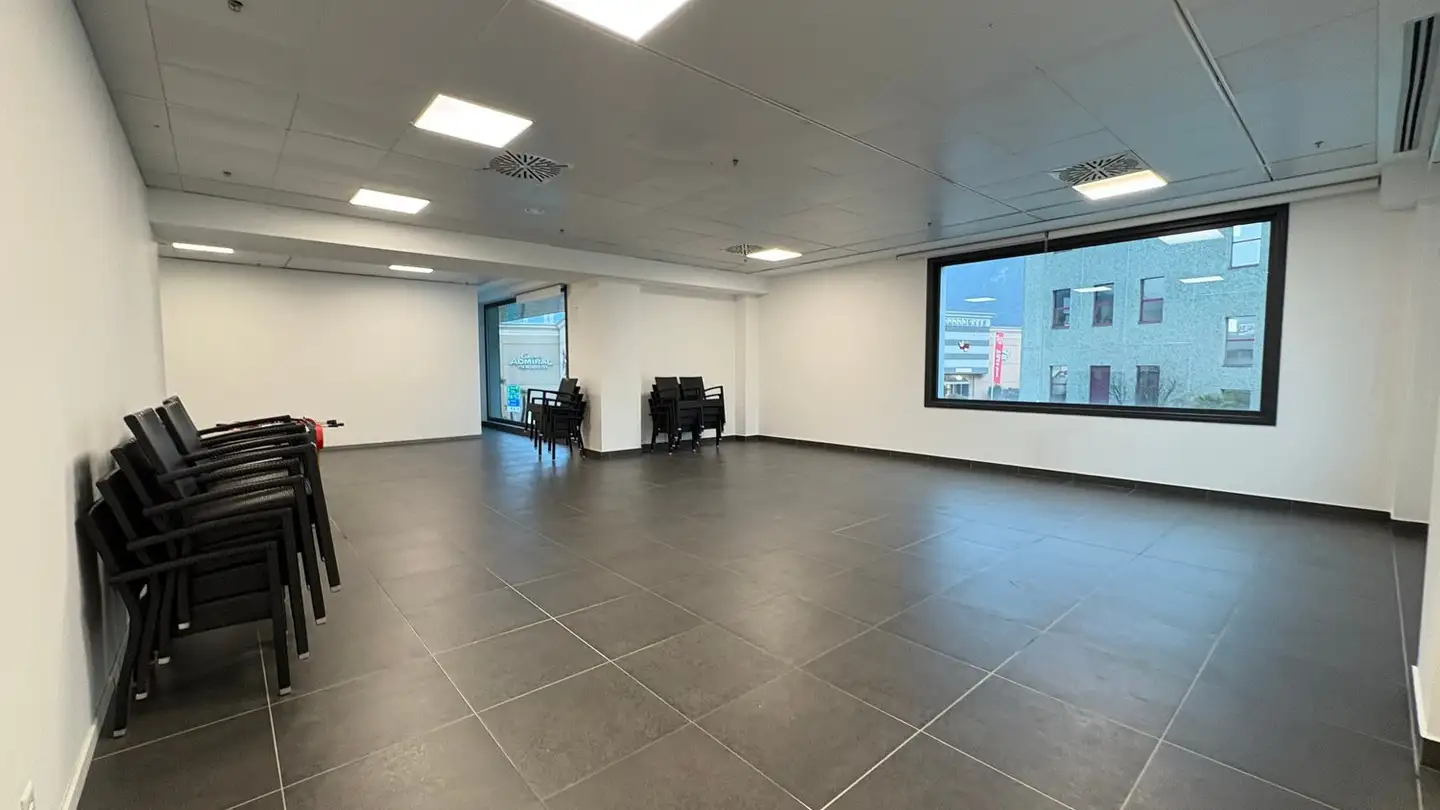 Spazio ufficio in affitto - Via Angelo Maspoli 7, 6850 Mendrisio - Foto 3