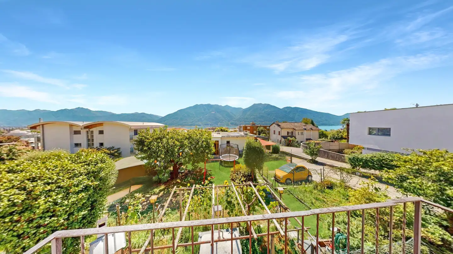 Residential building for sale - Via dell'Acqua, 6648 Minusio