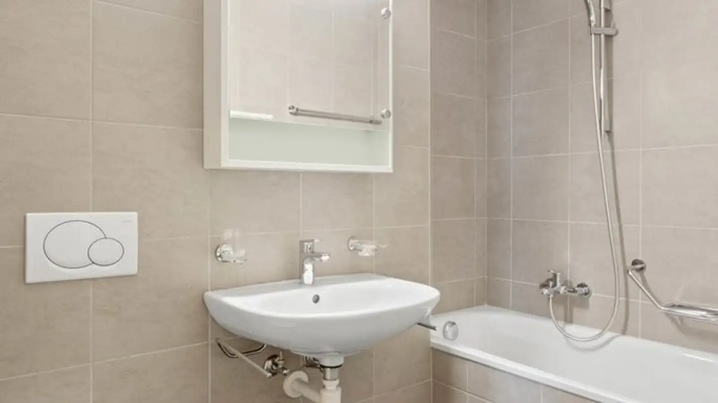 Appartamento in affitto - Avenue Pierre-De-Savoie 66, 1400 Yverdon-les-Bains - Foto 4