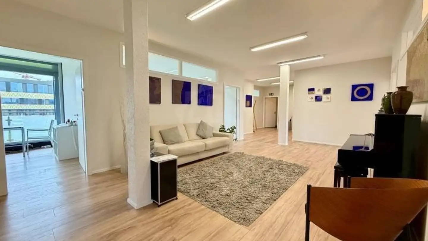 Spazio ufficio in affitto - Avenue Du Mont-Blanc 28, 1196 Gland