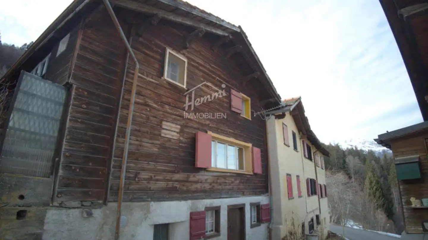 Single house for sale - 7074 Malix - Photo 2