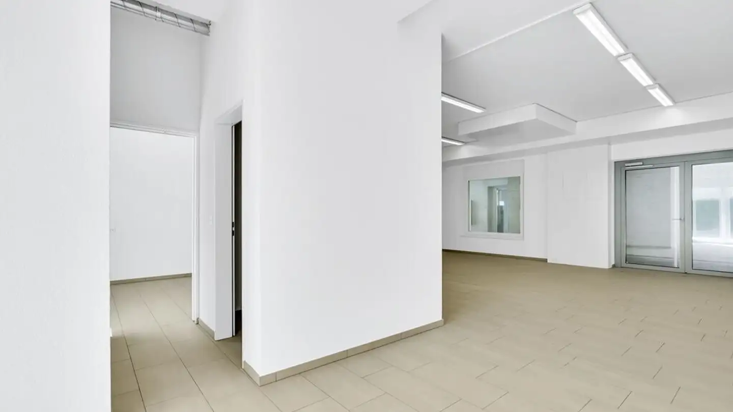 Shop for rent - Schäfliplatz 1, 9315 Neukirch (Egnach) - Photo 4