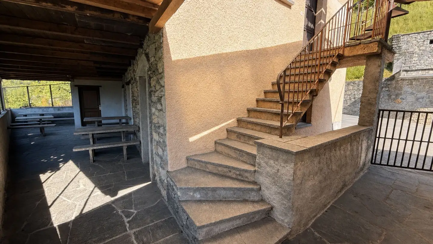 Mixed-use building for sale - 6662 Russo - Photo 3