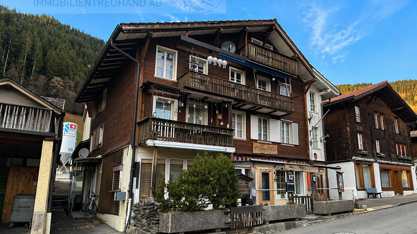 Immeuble résidentiel à vendre - Spirenwaldstrasse 282, 3803 Beatenberg