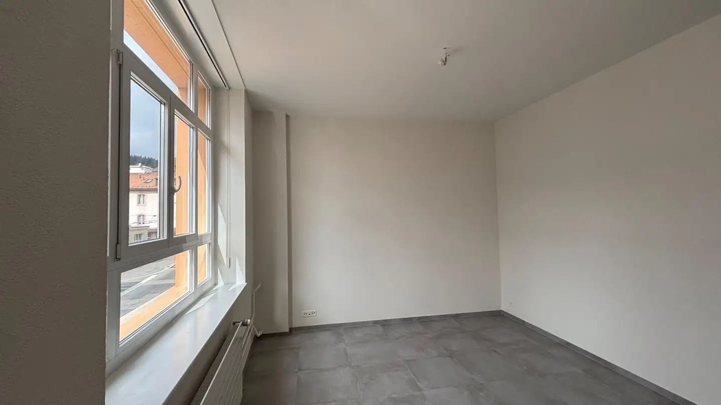 Appartement à louer - Avenue Léopold-Robert, 2300 La Chaux-de-Fonds - Photo 4