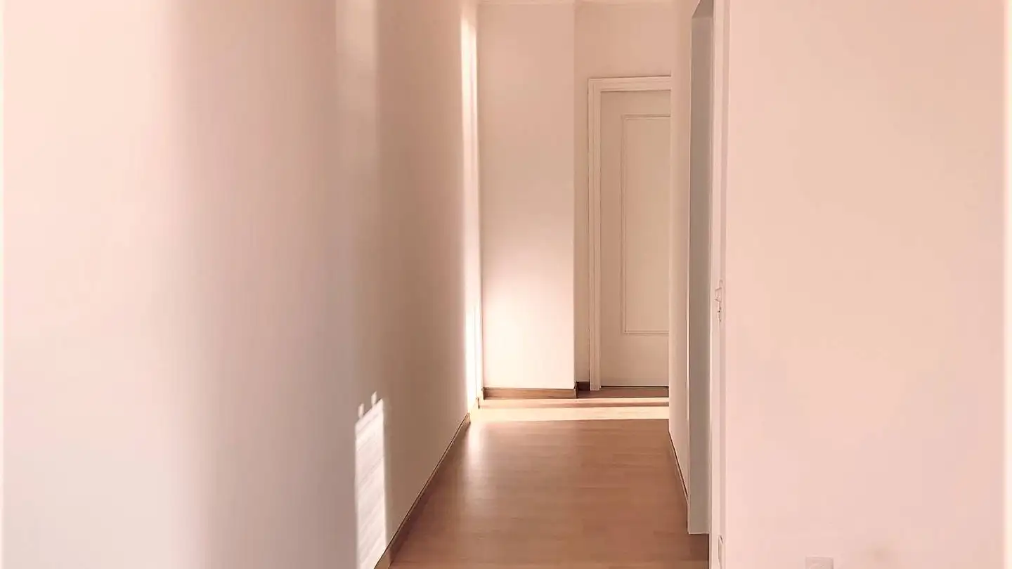 Apartment for rent - 6974 Aldesago - Photo 4