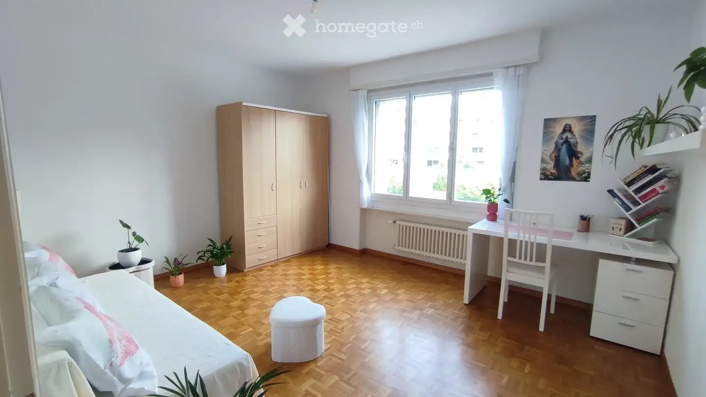 Single room for rent - 1009 Pully