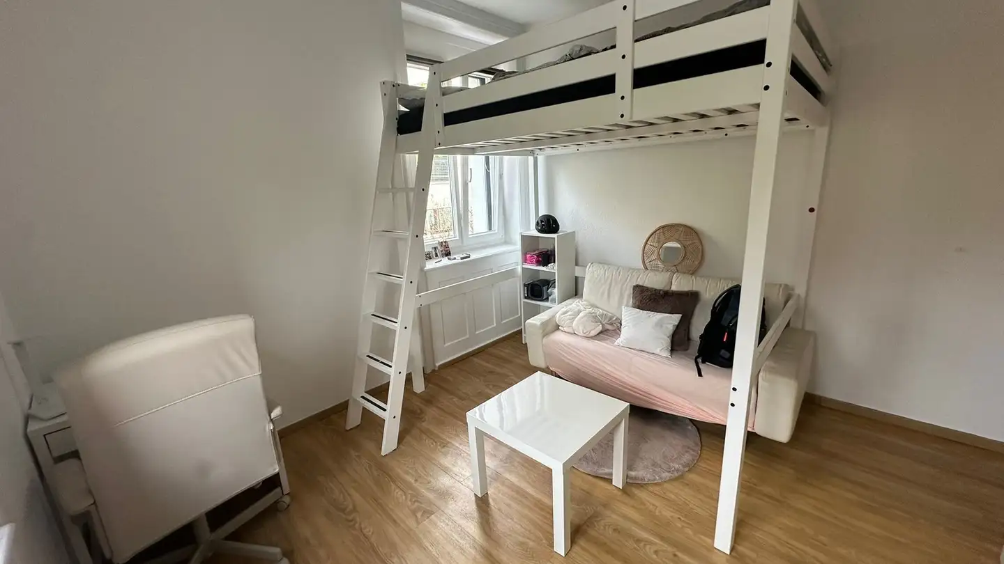 Appartement à louer - 8052 Zürich