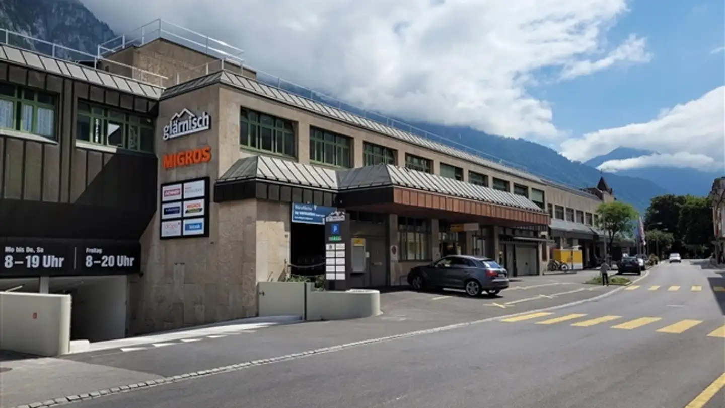 Spazio ufficio in affitto - Schweizerhofstrasse 6, 8750 Glarus