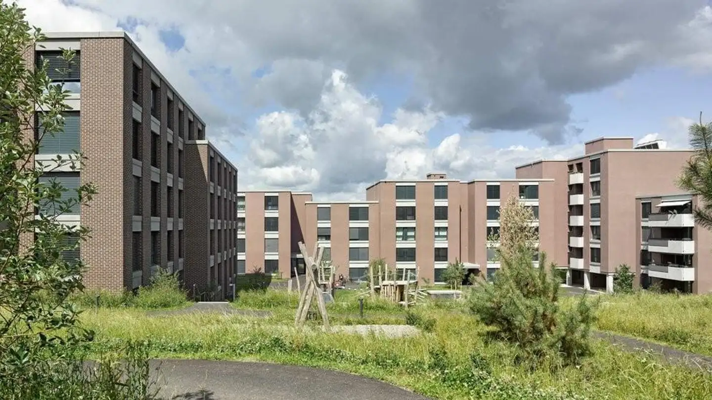 Appartement à louer - Tüfwisstrasse 13, 8185 Winkel