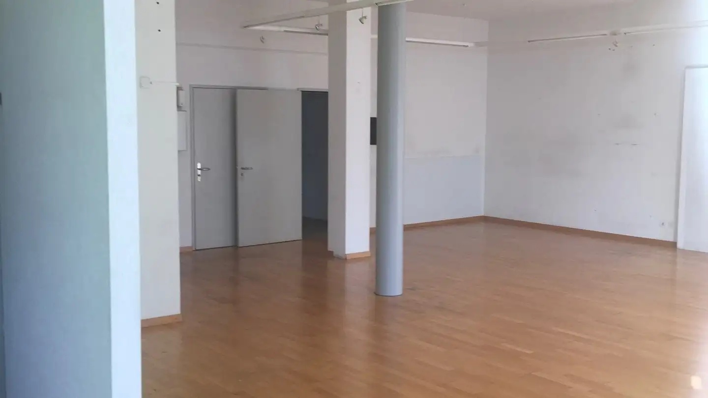 Mixed-use building for rent - Bahnhofstrasse 15, 3672 Oberdiessbach - Photo 4