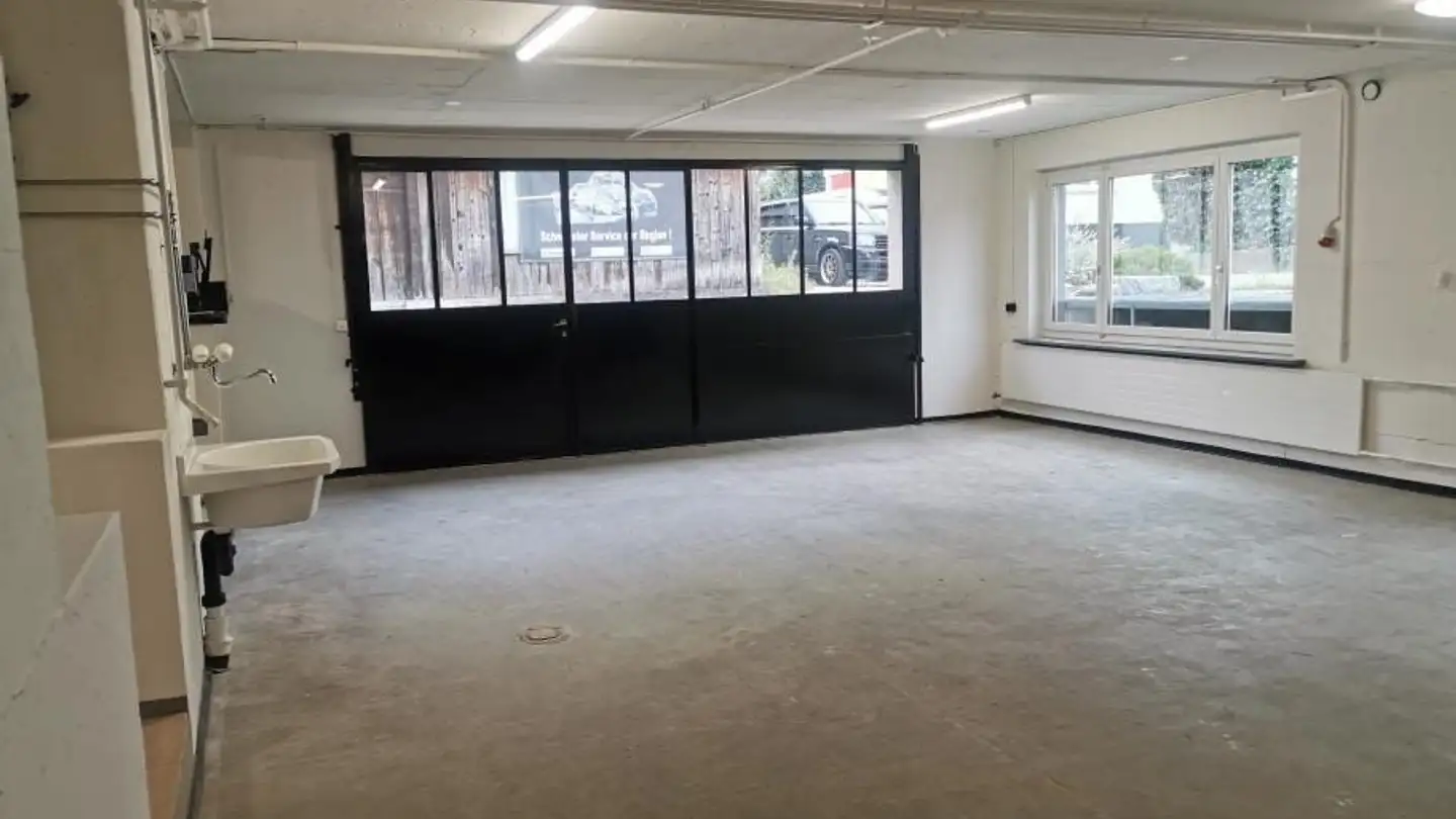 Commercial for rent - Landstrasse 152, 5301 Siggenthal Station - Photo 4