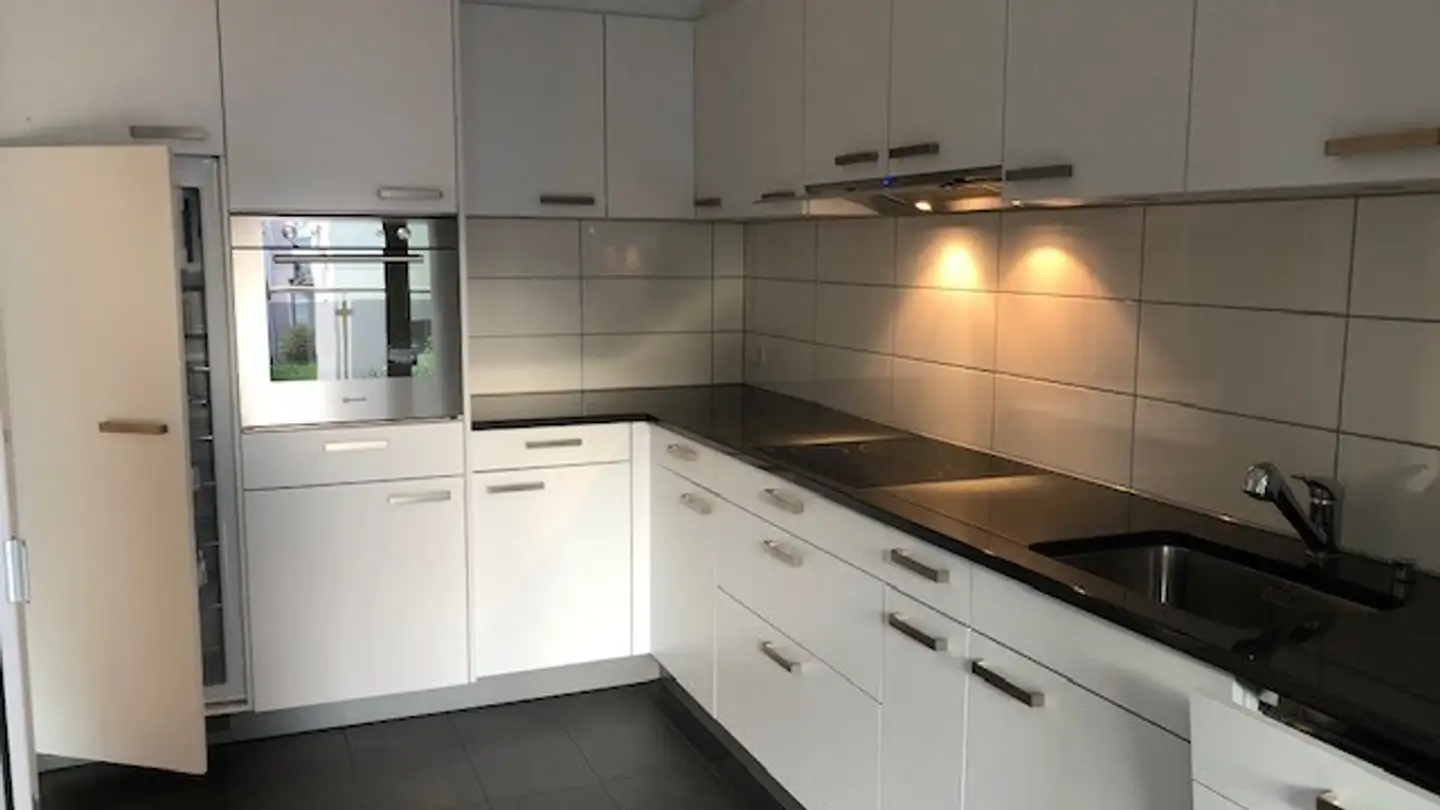 Apartment for rent - Krähenbergstrasse 1, 2543 Lengnau BE - Photo 2