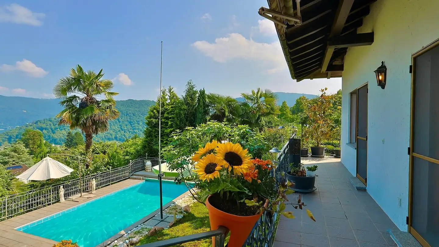 Villa in vendita - 6984 Pura