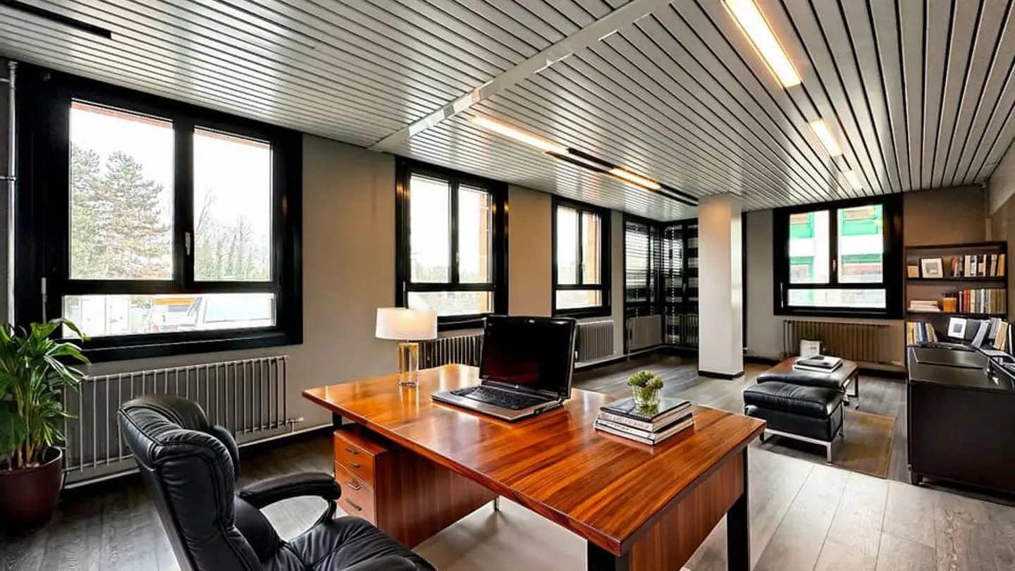 Commercial for rent - 1295 Mies