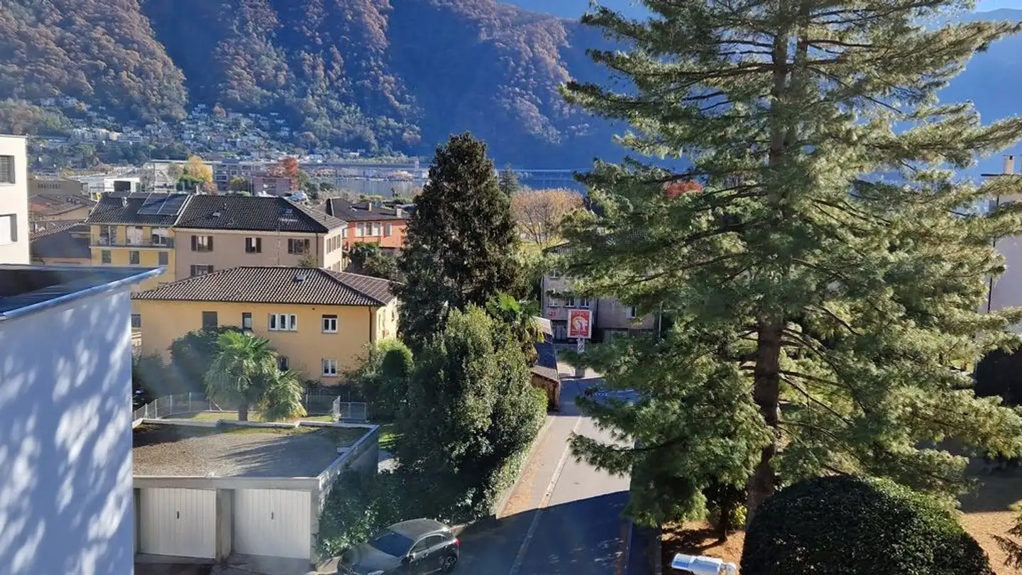 Attic flat for rent - Via Alla Piana 5, 6815 Melide