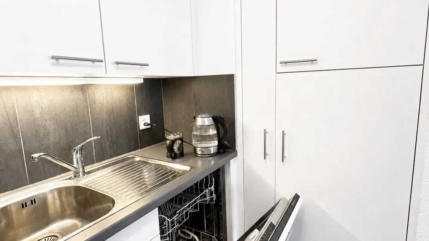 Apartment for rent - Rue Traversière 2, 1018 Lausanne - Photo 4