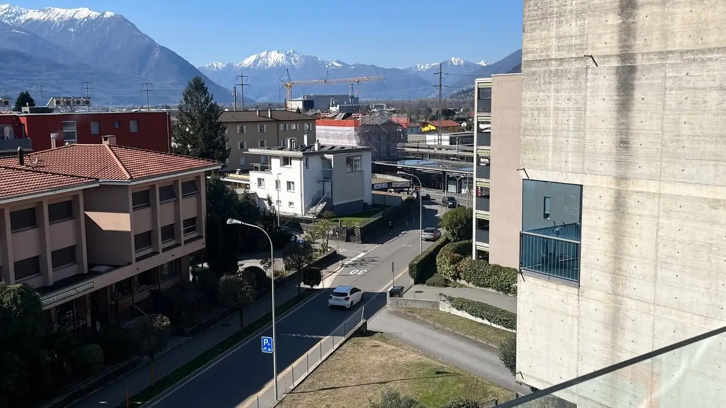 Appartamento in vendita - Viale Stazione 26, 6512 Giubiasco - Foto 2