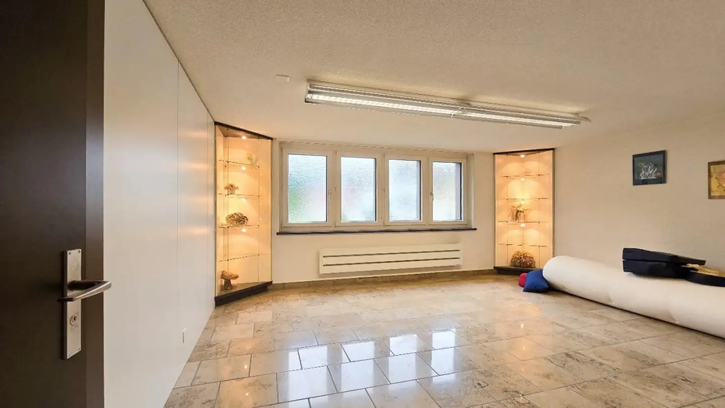 Commercial à louer - Tellenfeldgässli 2, 3714 Frutigen - Photo 3